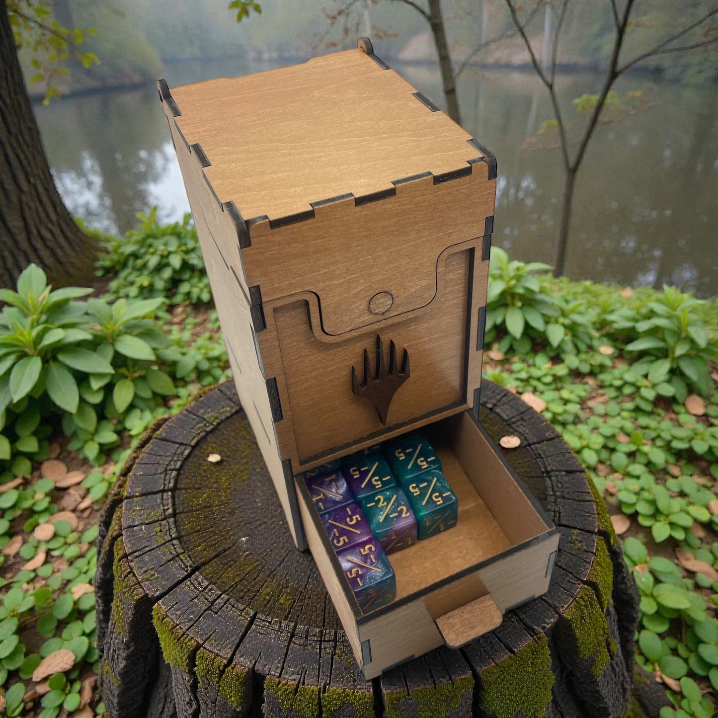 Laser Cut MTG Card & Dice Holder – Wooden Storage Box for Magic the Gathering, Holds 100+ Cards & Dice